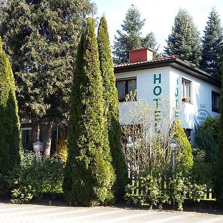 Hotel Froschkoenig Battenhausen Екстериор снимка